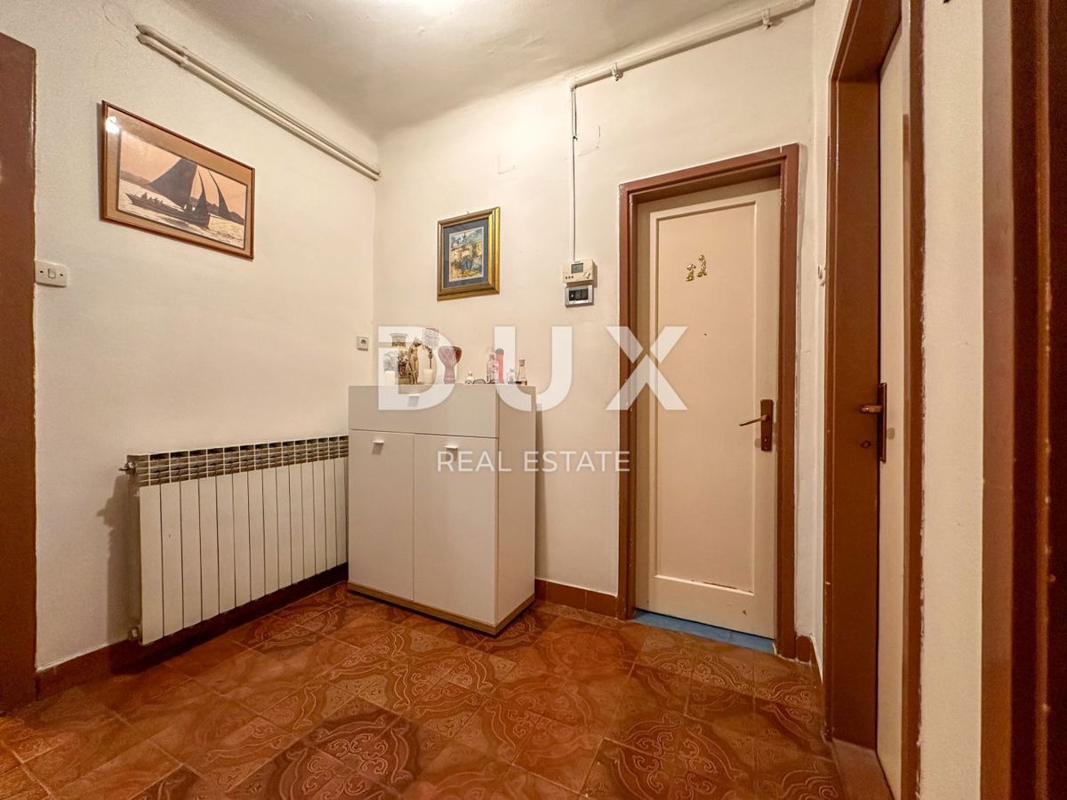 RIJEKA, MLAKA - Nadstropje hiše v bližini centra