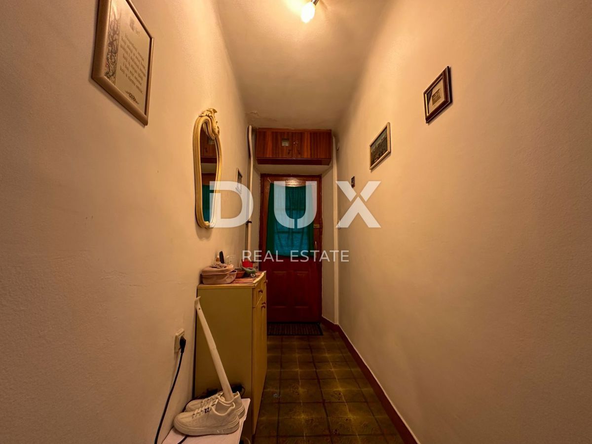 RIJEKA, MLAKA - Nadstropje hiše v bližini centra