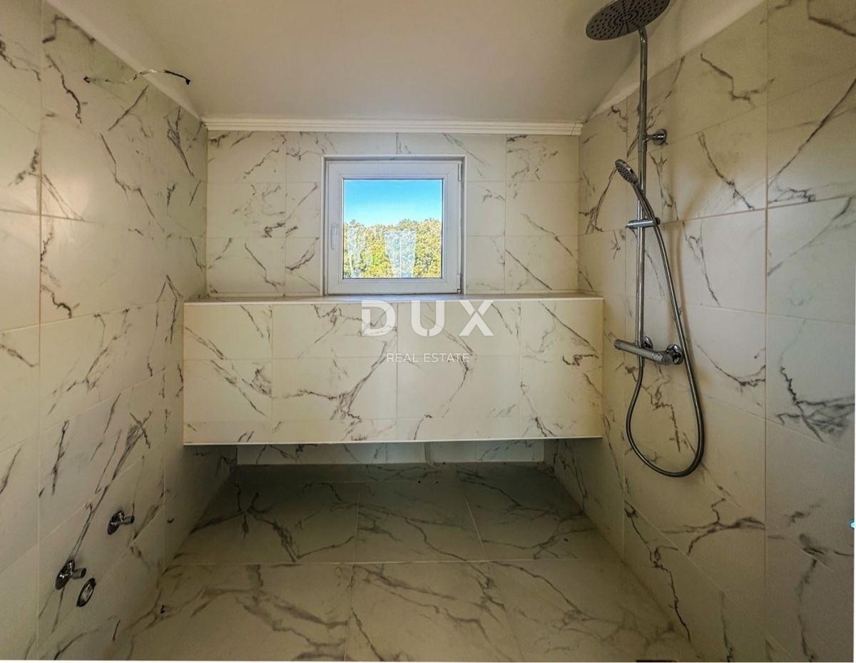 ISTRA, DUGA UVALA - Penthouse s panoramskim pogledom na morje