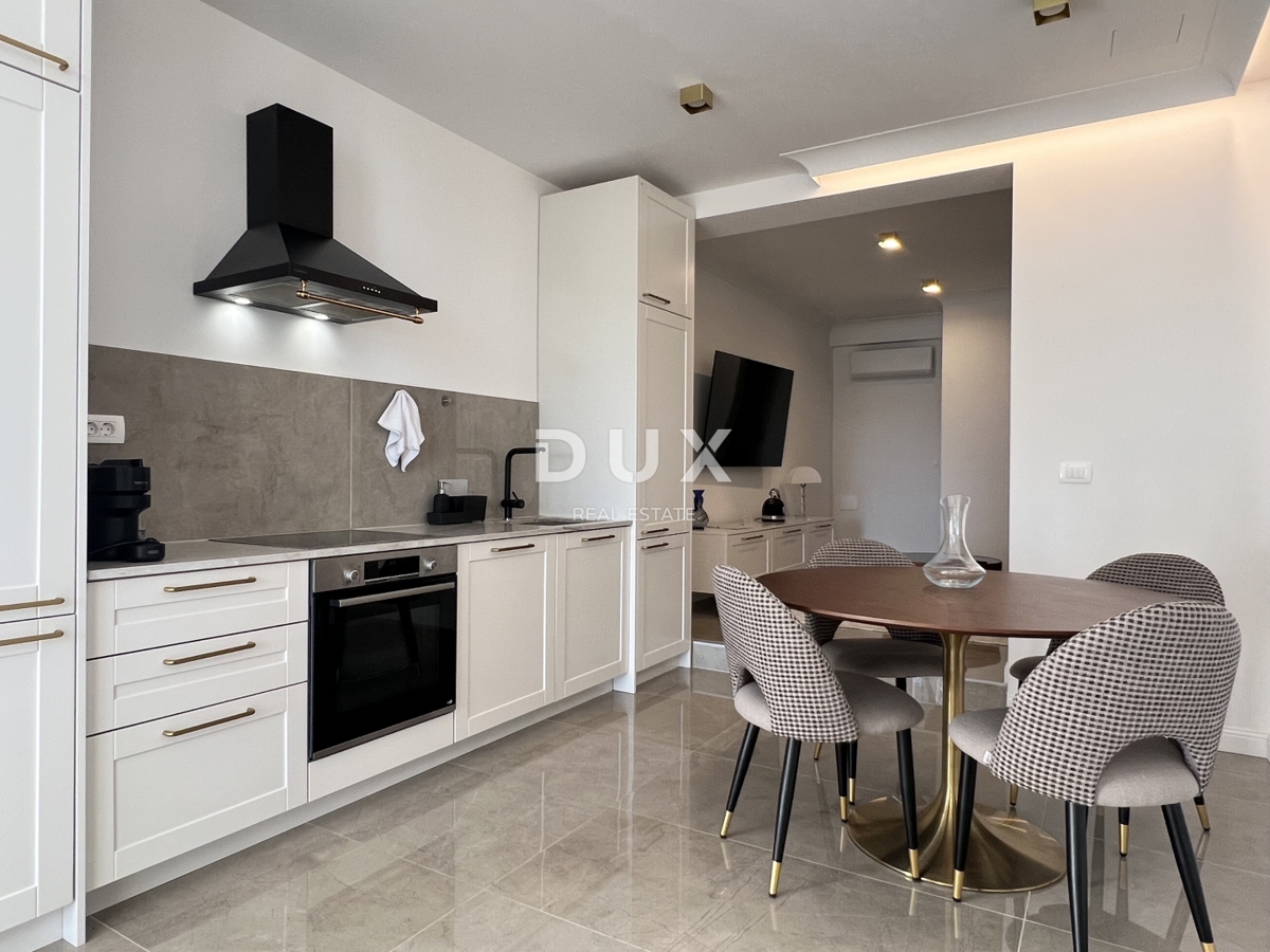 OPATIJA, LOVRAN – ekskluzivno stanovanje s panoramskim razgledom in bazenom