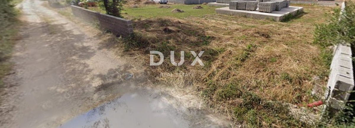 Zemljišče Jadreški, Ližnjan, 1.130m2