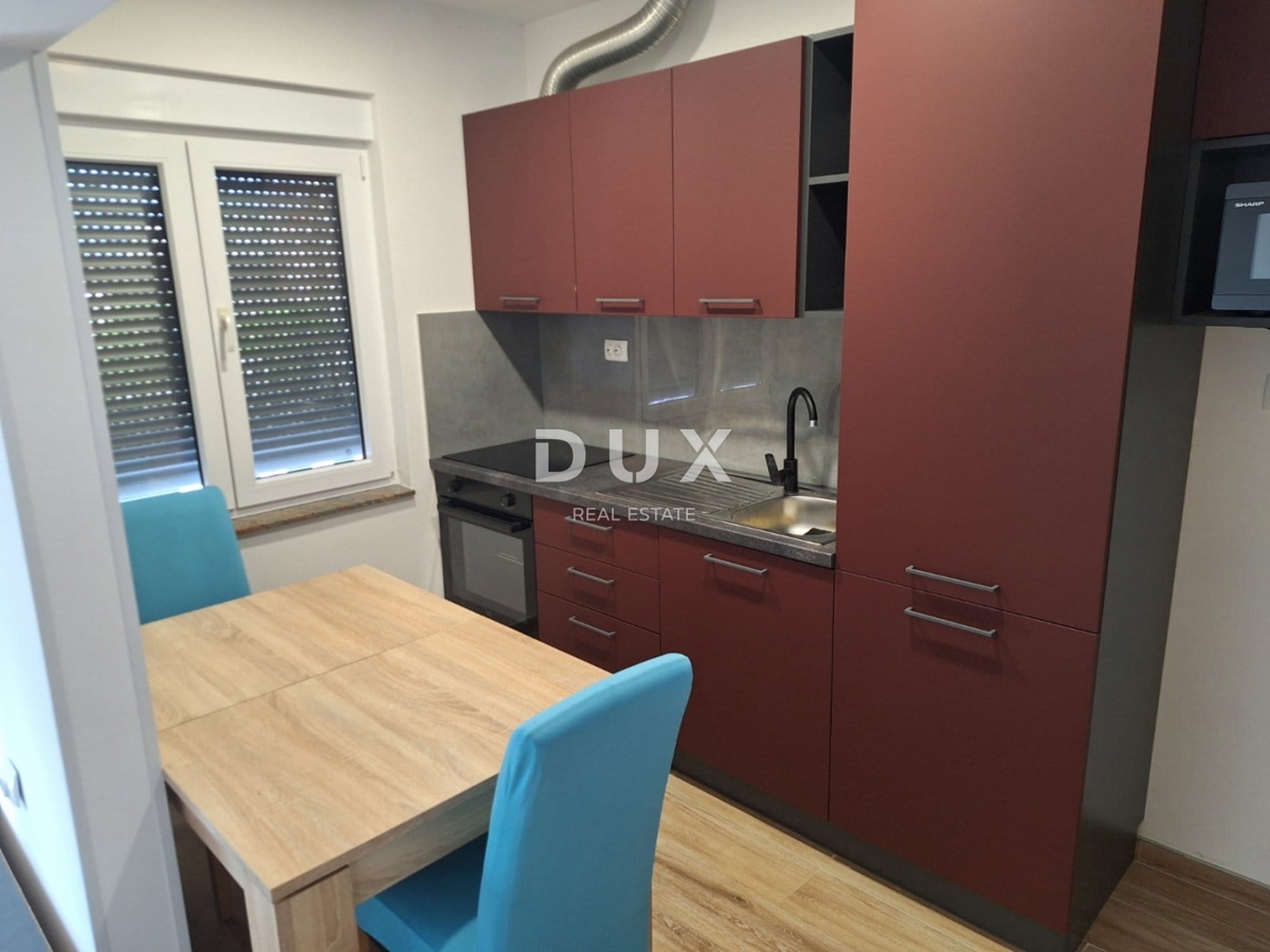 RIJEKA, ZAMET - Stanovanjska hiša s pogledom na morje, 275 m2