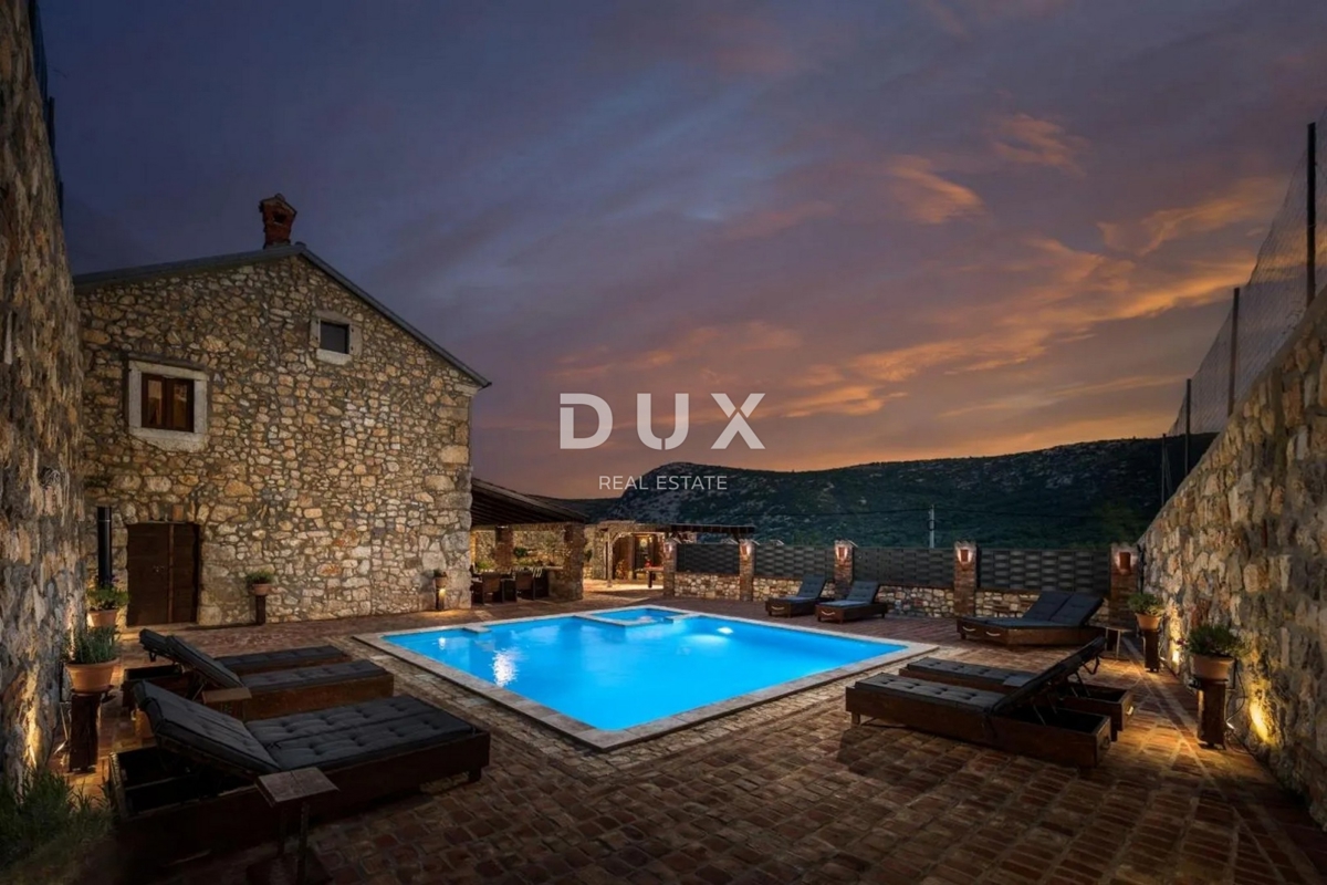 NOVI VINODOL, DRIVENIK - Kamnita vila vrhunskega udobja v mirni oazi, 230 m2