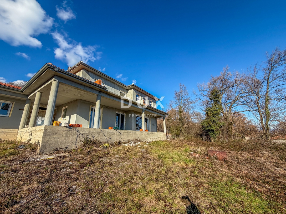 OPATIJA, BREGI - Idealna vila v bližini Opatije, skoraj dokončana, pogled na morje in čudovit vrt