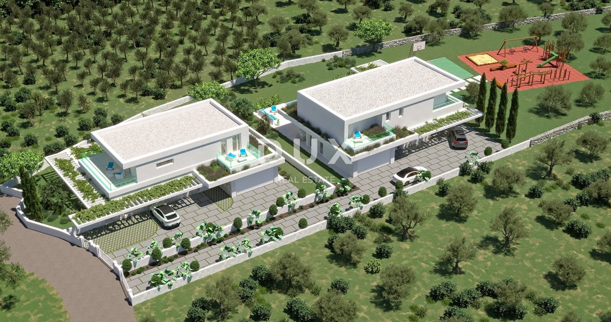 ISTRA, POREČ - Luksuzna moderna vila z bazenom in garažo pred zeleno površino