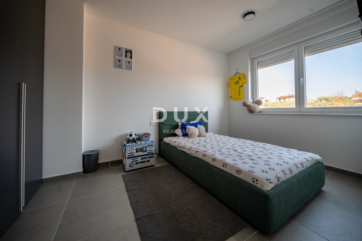 ISTRA, NOVIGRAD - Moderna hiša s pogledom na morje