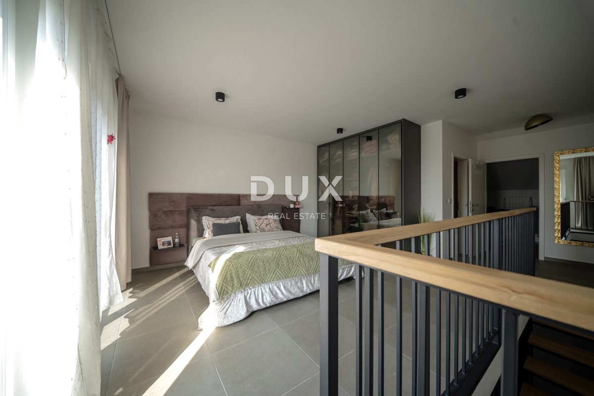 ISTRA, NOVIGRAD - Moderna hiša s pogledom na morje