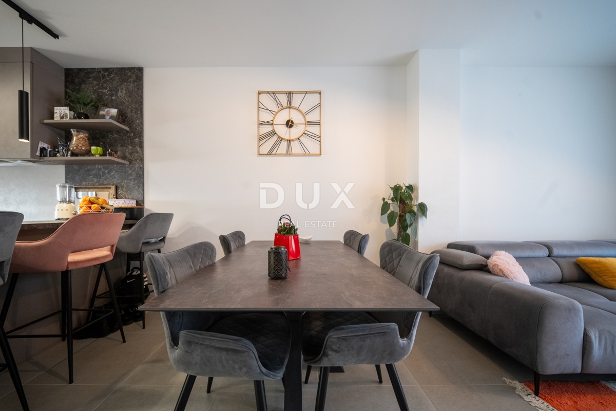 ISTRA, NOVIGRAD - Moderna hiša s pogledom na morje