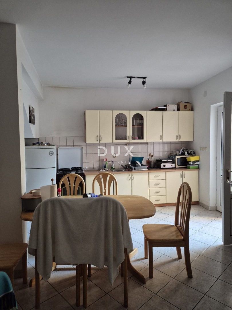 Hiša Novi Vinodolski, 160m2