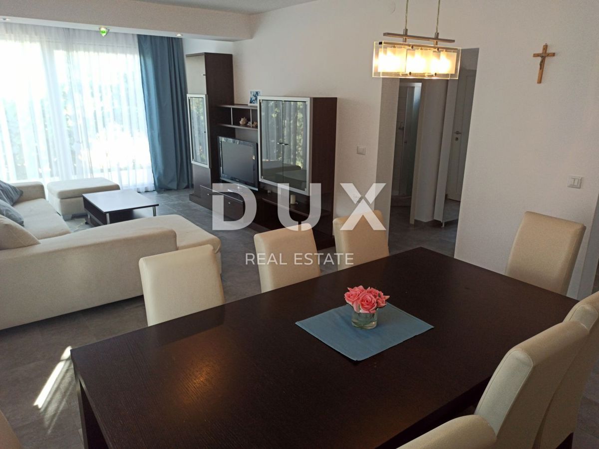 ISTRA, PULA - Obnovljena družinska hiša na mirni lokaciji