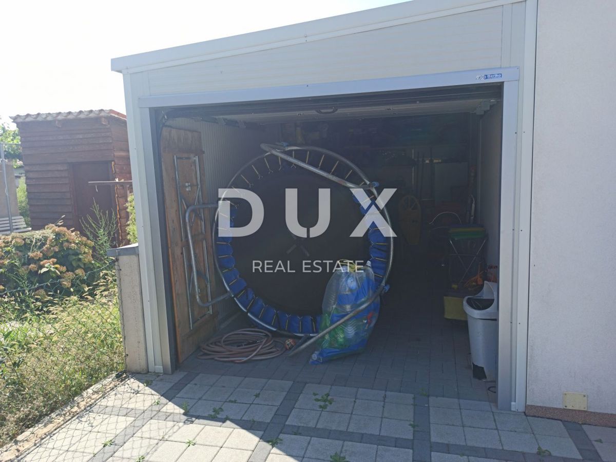 ISTRA, PULA - Obnovljena družinska hiša na mirni lokaciji