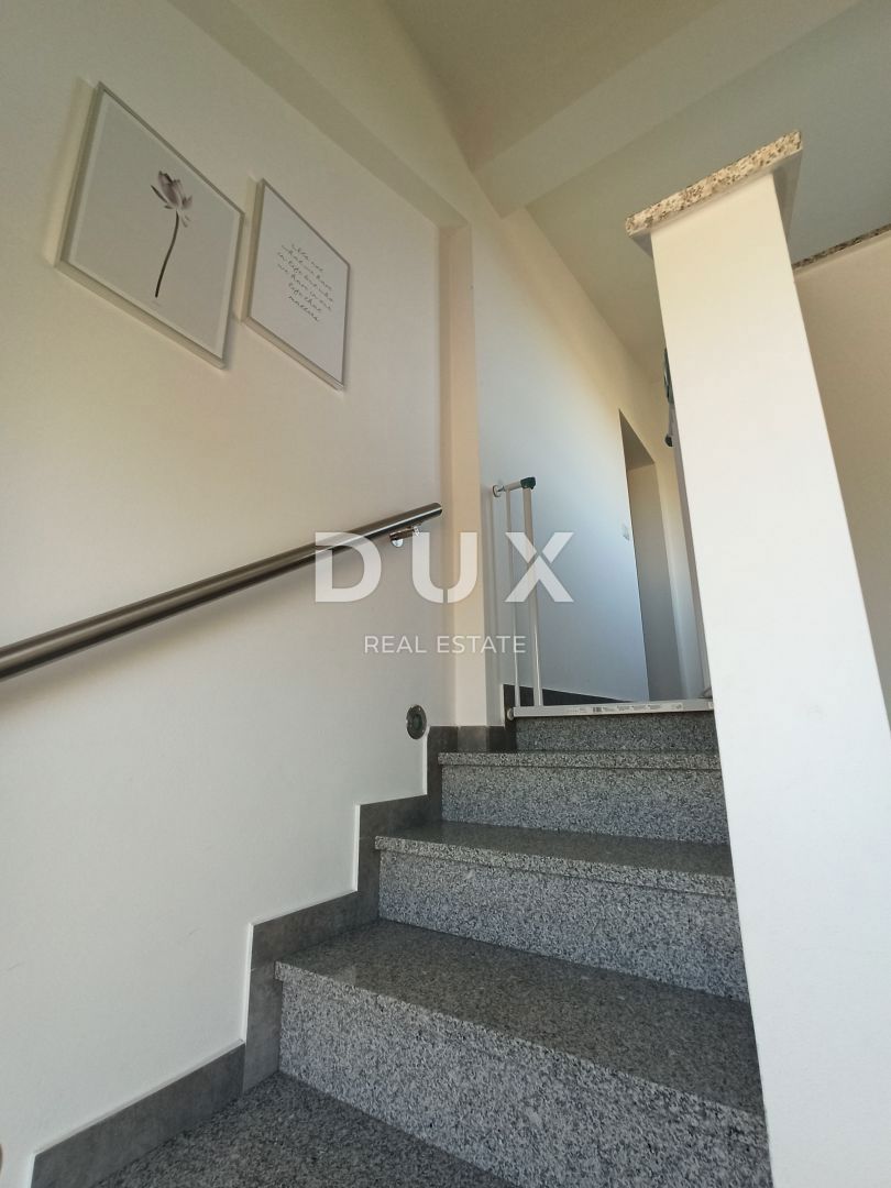 ISTRA, PULA - Obnovljena družinska hiša na mirni lokaciji