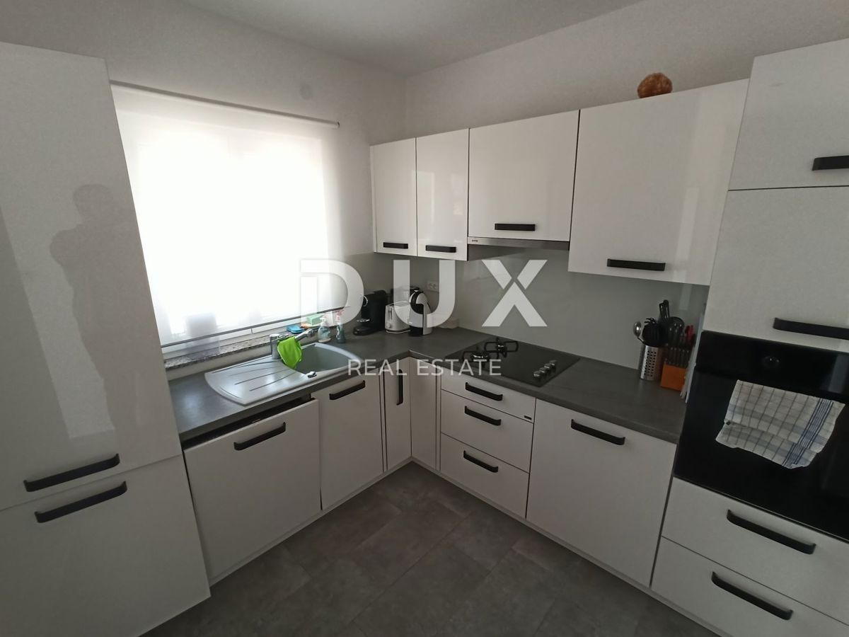 ISTRA, PULA - Obnovljena družinska hiša na mirni lokaciji