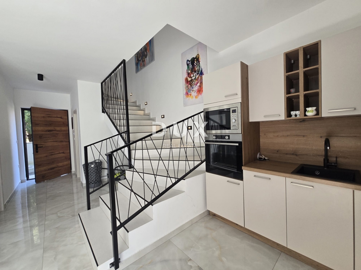 ISTRA, PULA - Moderna vila blizu centra!