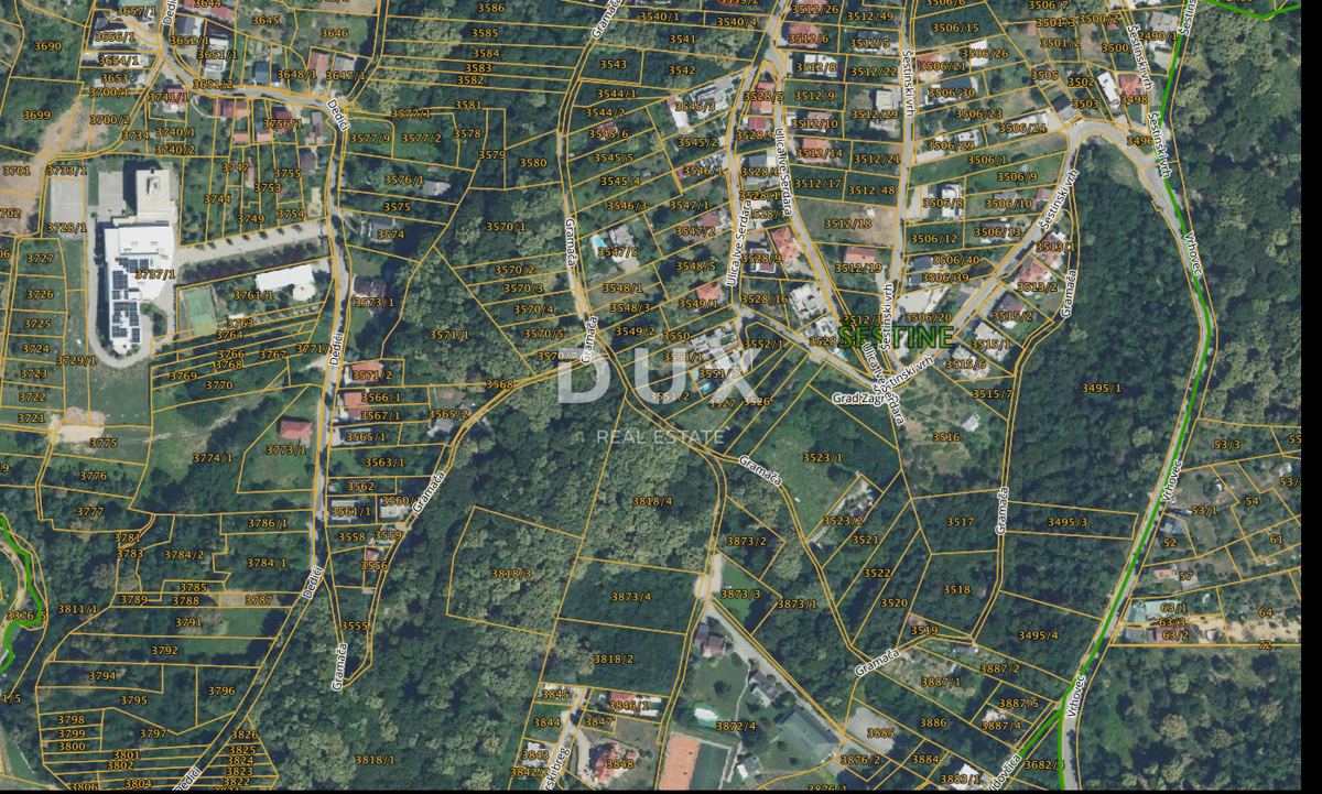 ZAGREB, ŠESTINE - sončna parcela z načrtovano hišo in dostopom do dveh cest