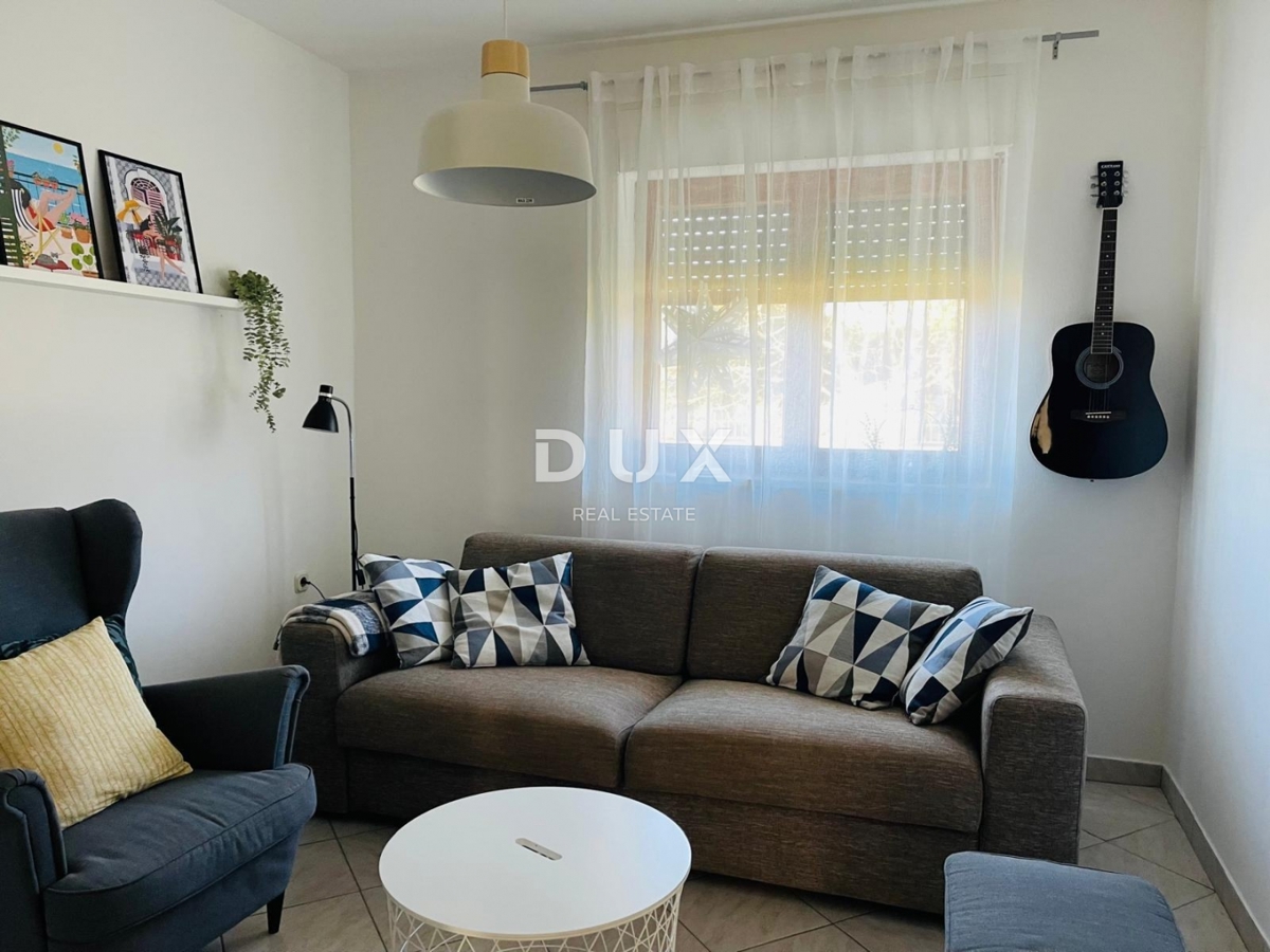 ISTRA, LOBORIKA - Hiša z veliko gradbeno parcelo