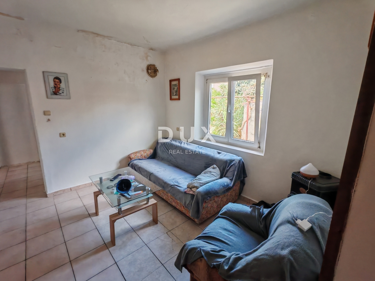 ISTRA, PULA - Hiša z investicijskim potencialom