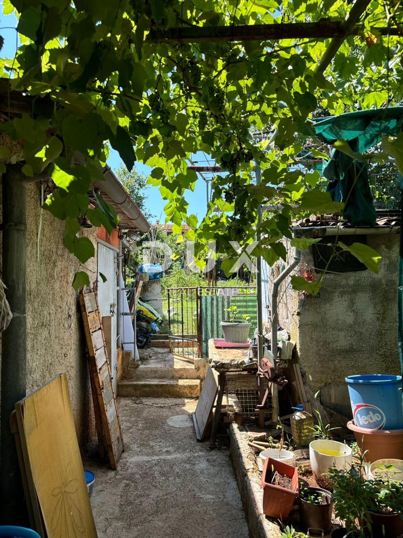 ISTRA, PULA - Stanovanje z velikim vrtom na odlični lokaciji, možnost nakupa na kredit
