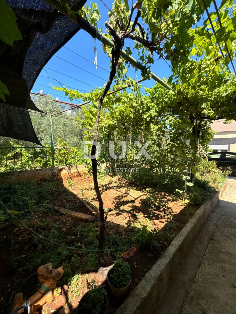 ISTRA, PULA - Stanovanje z velikim vrtom na odlični lokaciji, možnost nakupa na kredit