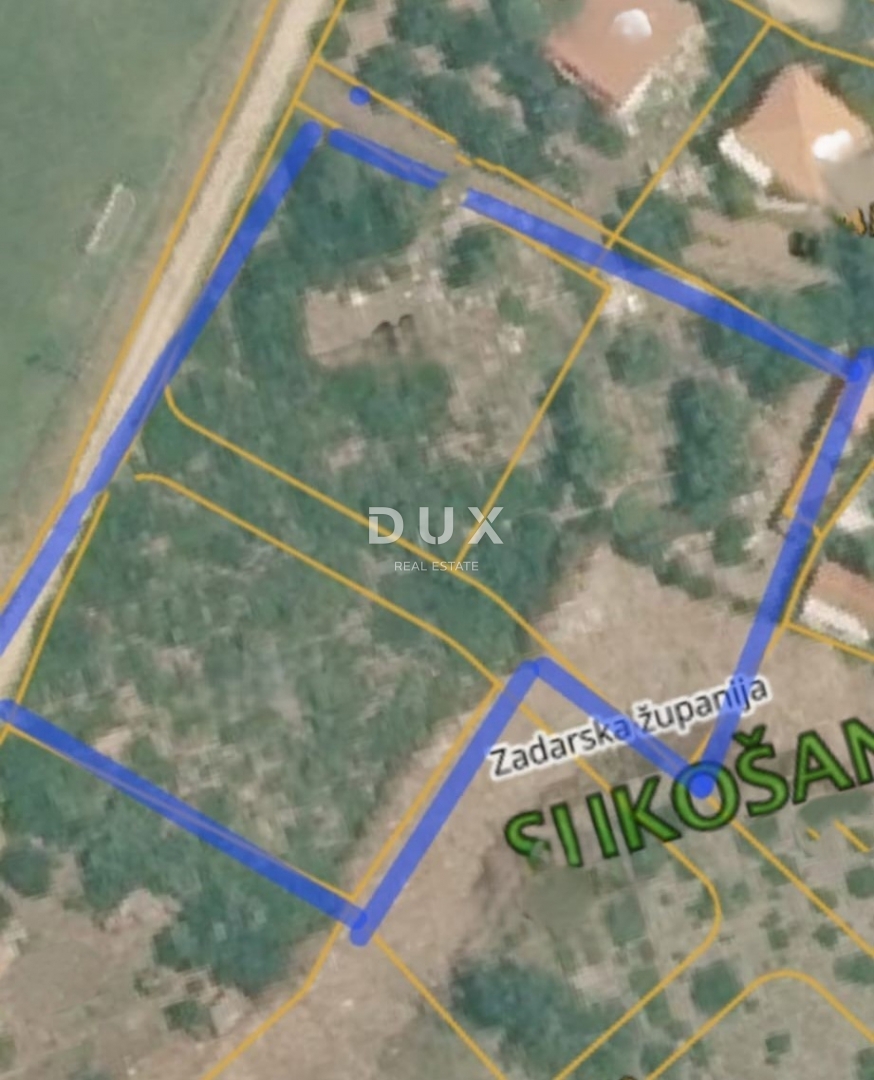 SUKOŠAN, DEBELJAK - Gradbeno zemljišče s pogledom na morje