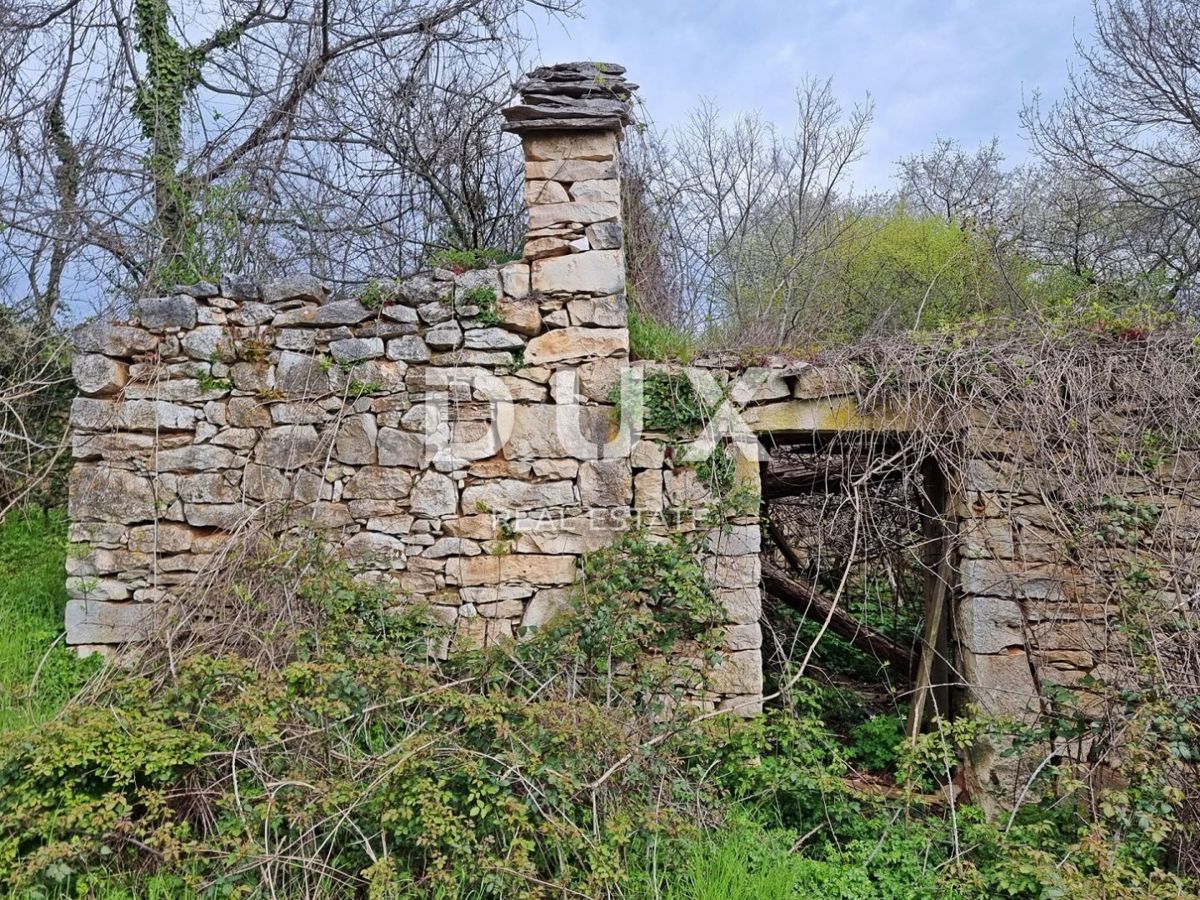 ISTRA, LABIN - Posestvo zavidanja vredne velikosti