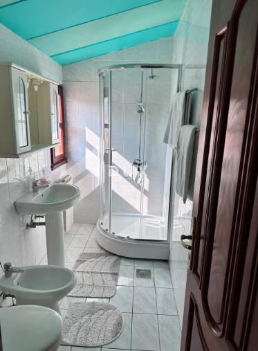 ISTRA, LIŽNJAN - Impresivno posestvo