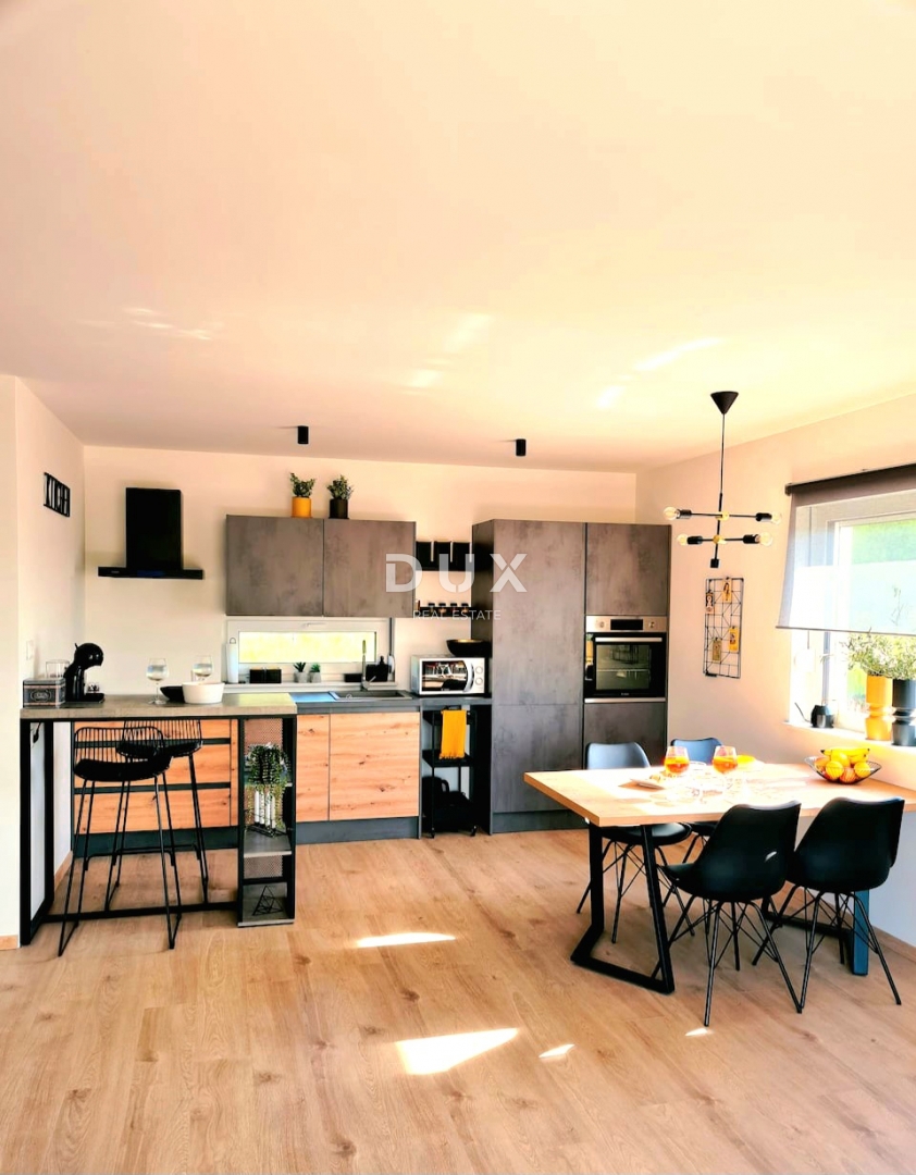 Hiša Ružići, Sveta Nedelja, 102m2