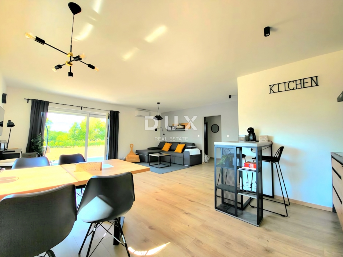 Hiša Ružići, Sveta Nedelja, 102m2