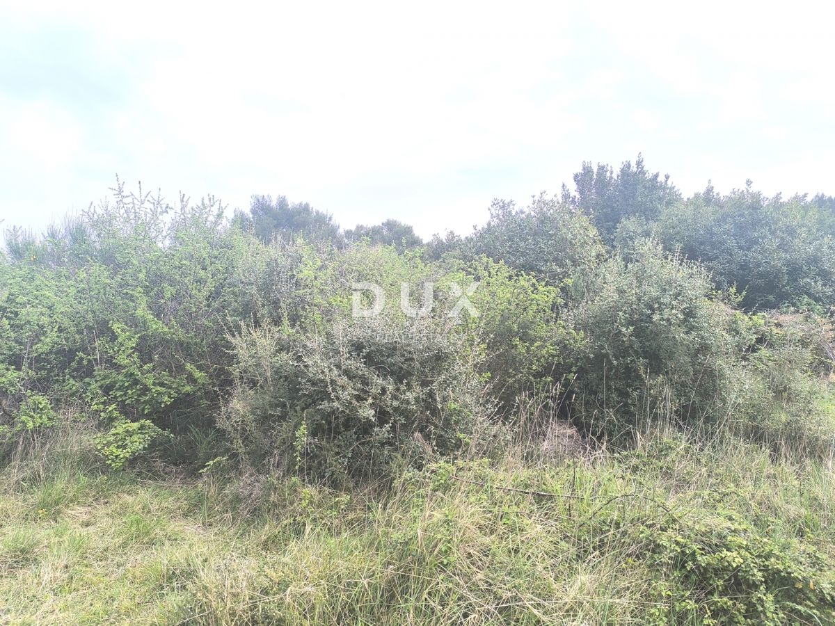 Zemljišče Premantura, Medulin, 1.010m2