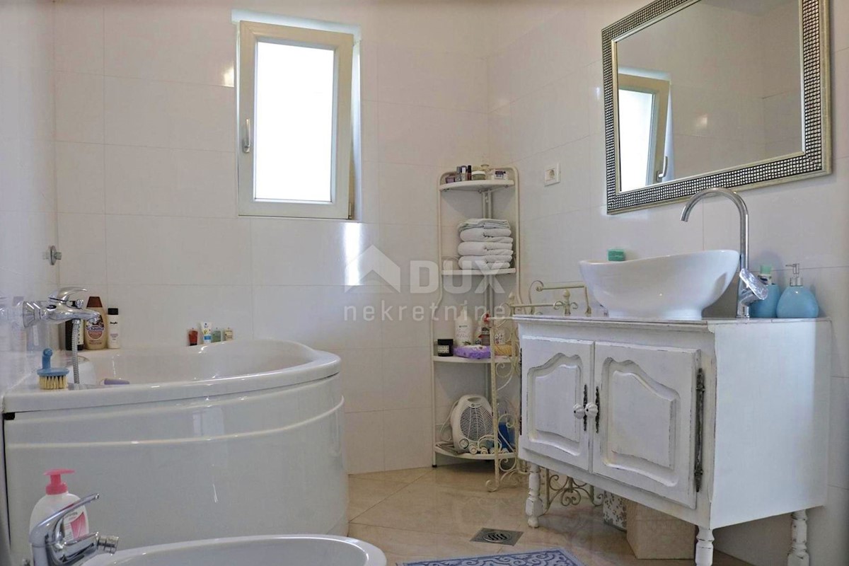 Labin, 280m2