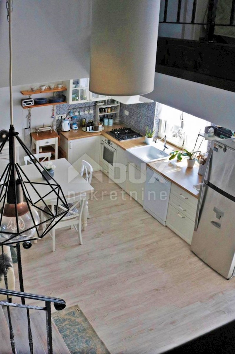 Labin, 280m2