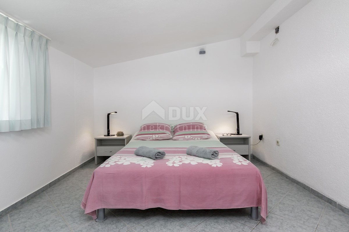 Štinjan, Pula, 735m2