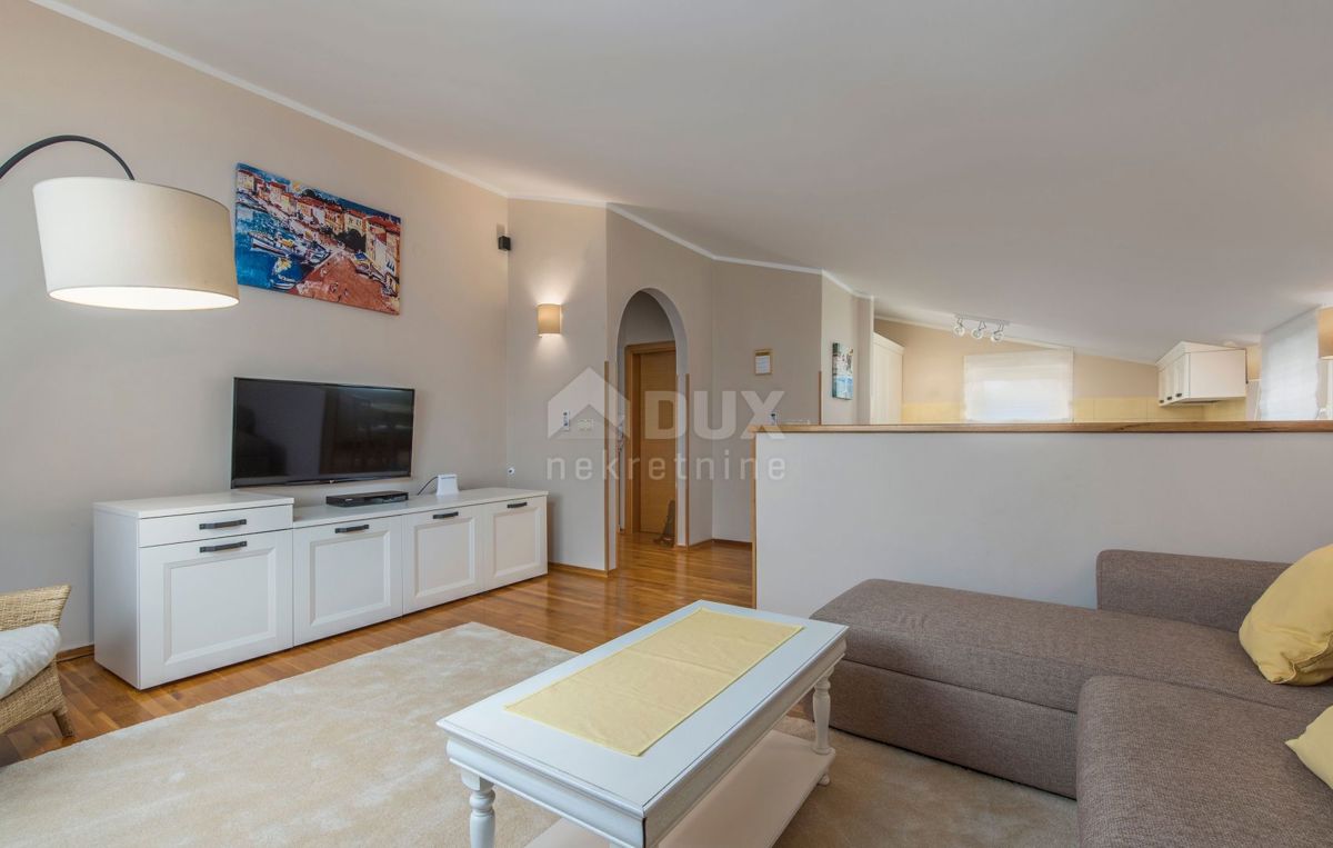 ISTRA, POREČ - Vila s 3 apartmaji in bazenom 40 m2!