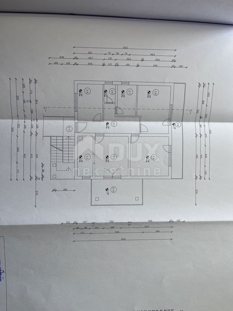 Hosti, Rijeka, 600m2