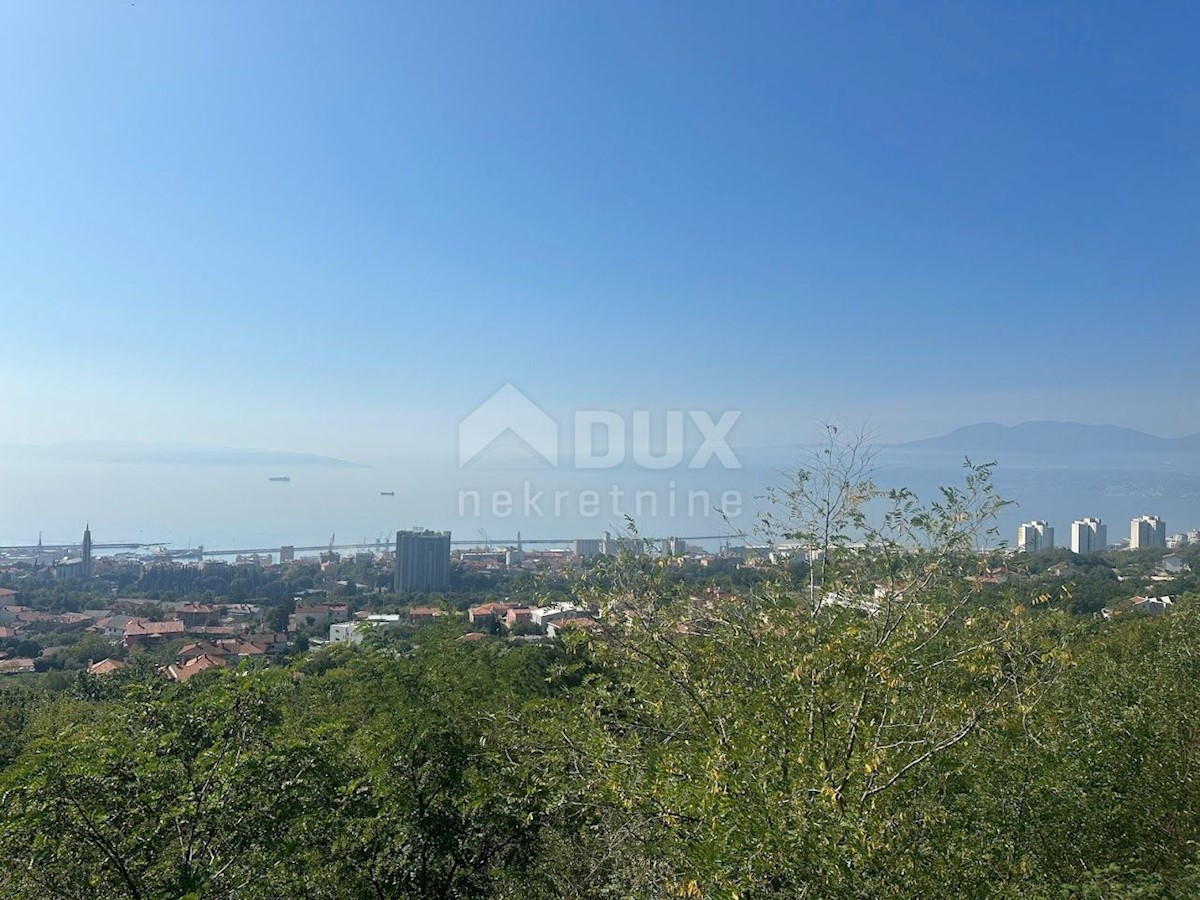 RIJEKA, KOZALA - gradbeno zemljišče 4000m2 s panoramskim pogledom na morje