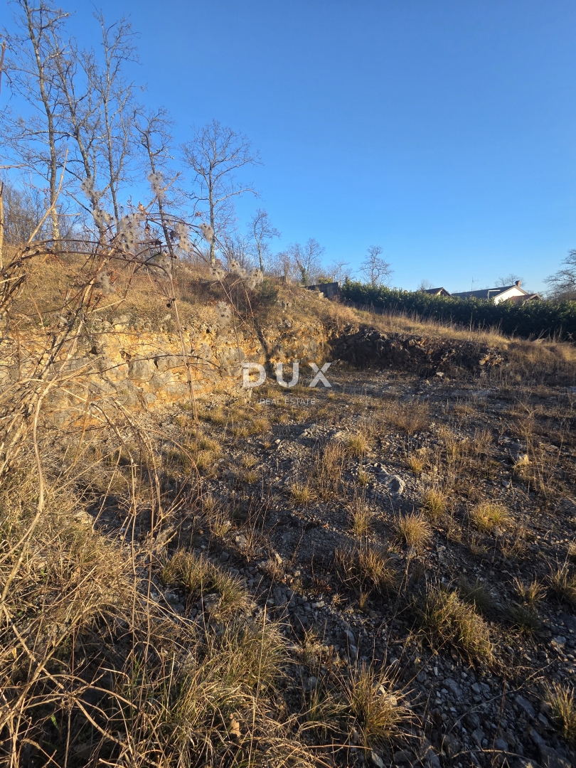 OPATIJA, MATULJI, OKOLICA – Začet gradnje na parceli 1.300 m²