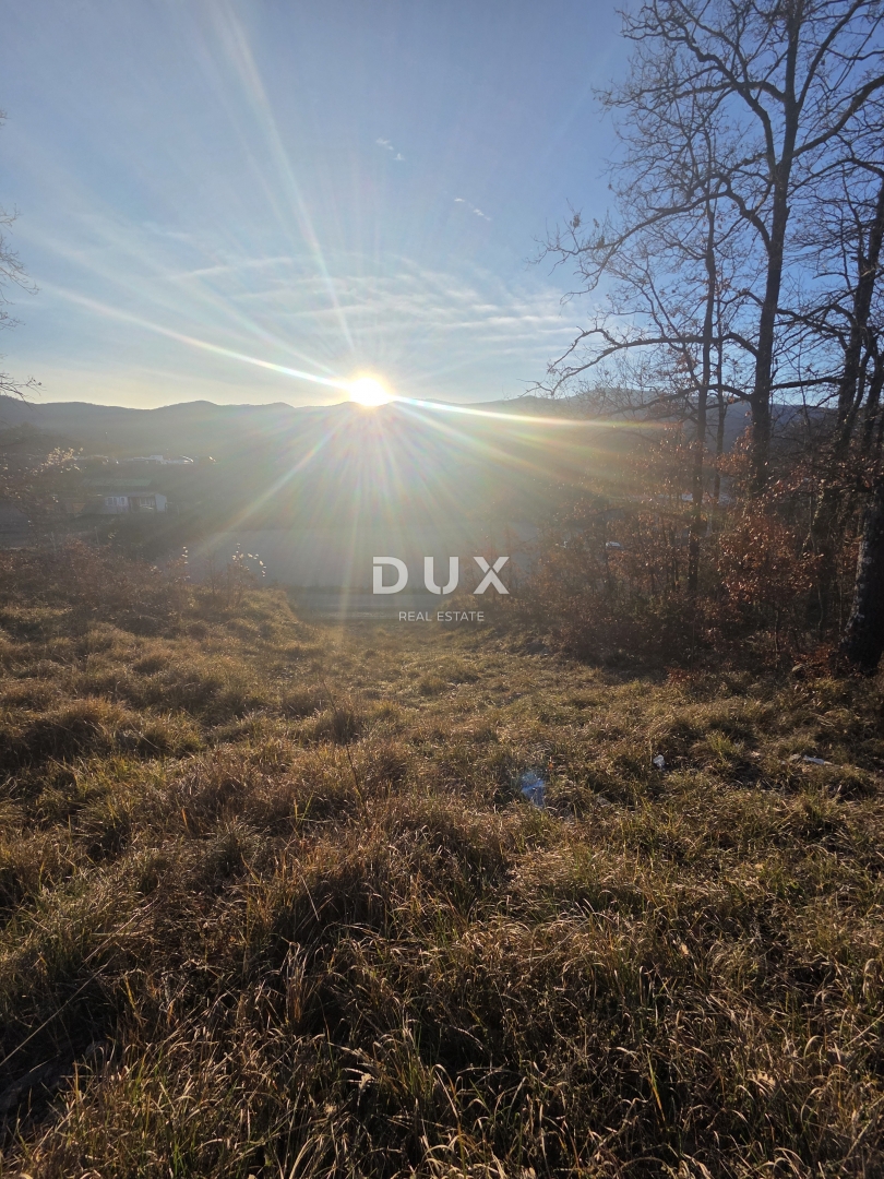 OPATIJA, MATULJI, OKOLICA – Začet gradnje na parceli 1.300 m²