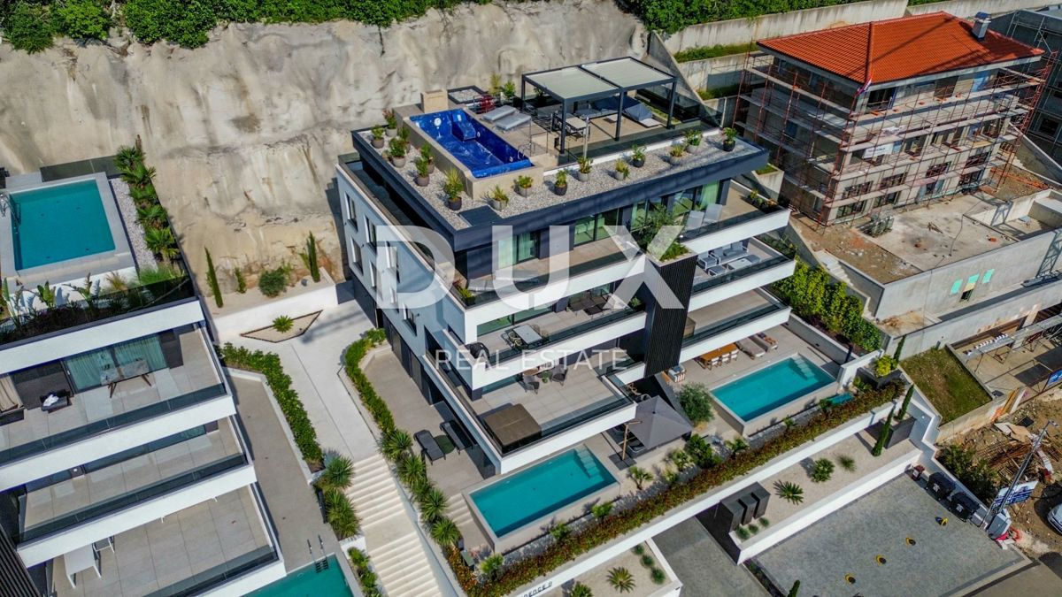 OPATIJA, CENTER - 143m2 ekskluzivno stanovanje v novi stavbi z zasebnim bazenom, panoramski pogled na morje