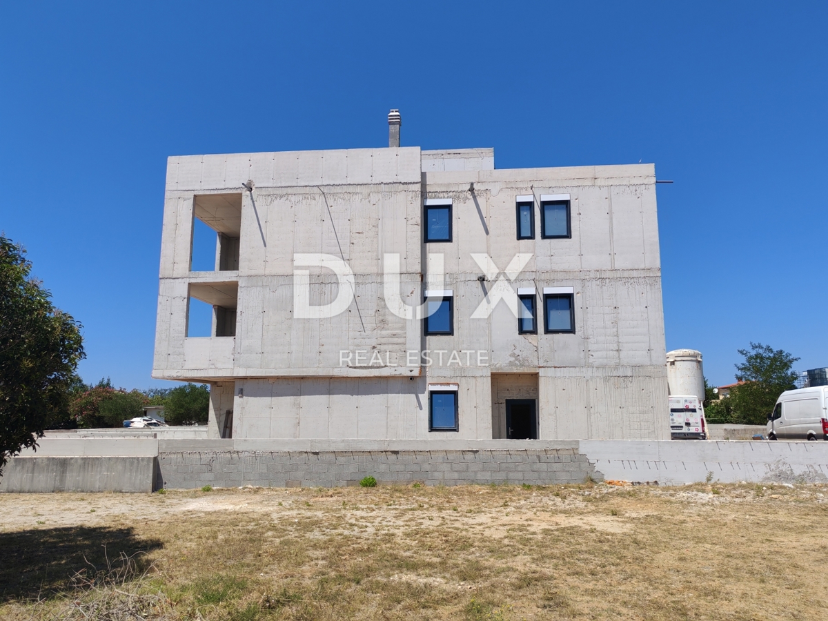 ZADAR, PRIVLAKA - Luksuzno stanovanje 120 metrov od morja z očarljivim pogledom na morje! S5