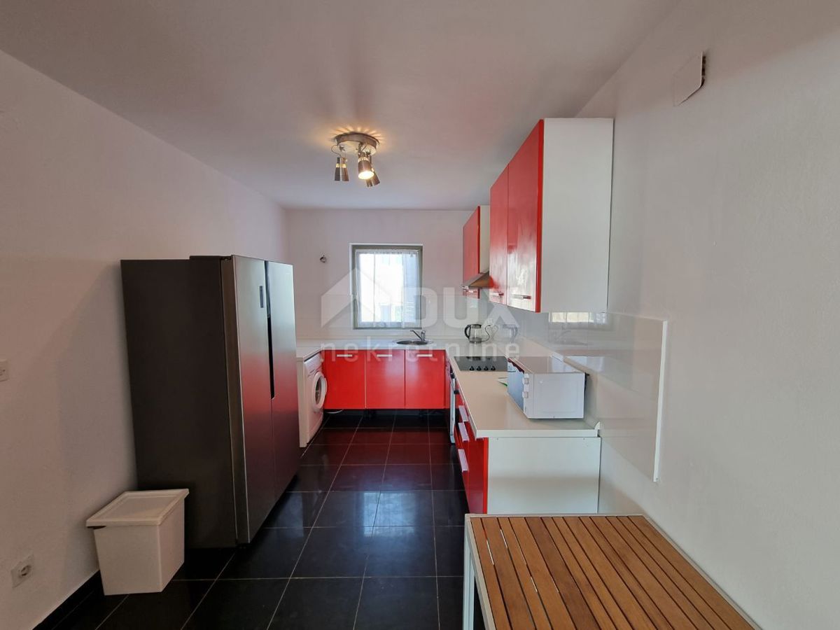 ISTRA, POREČ - Apartma v 1. nadstropju blizu morja