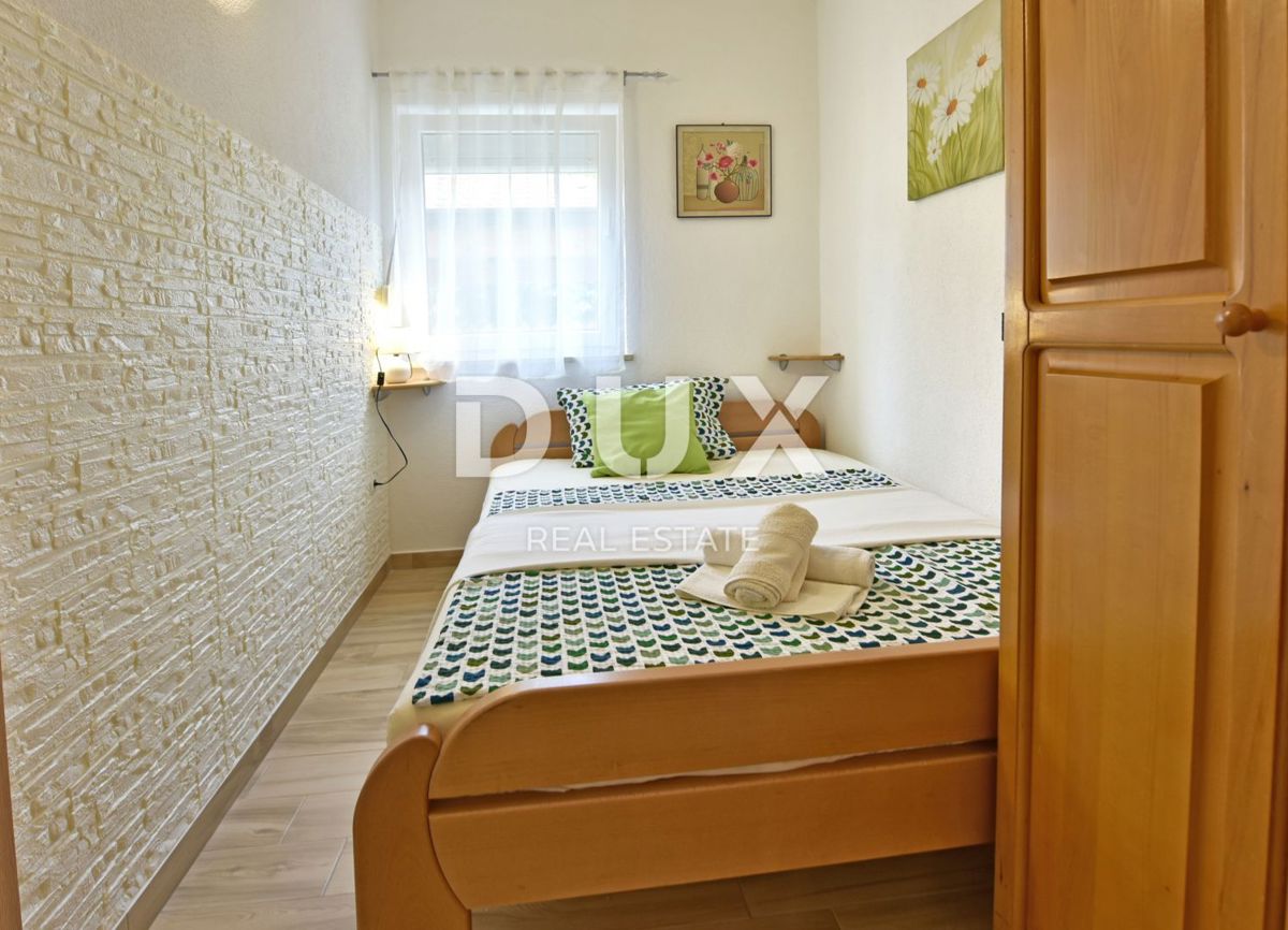 ISTRA, POREČ - Apartmajska hiša z bazenom