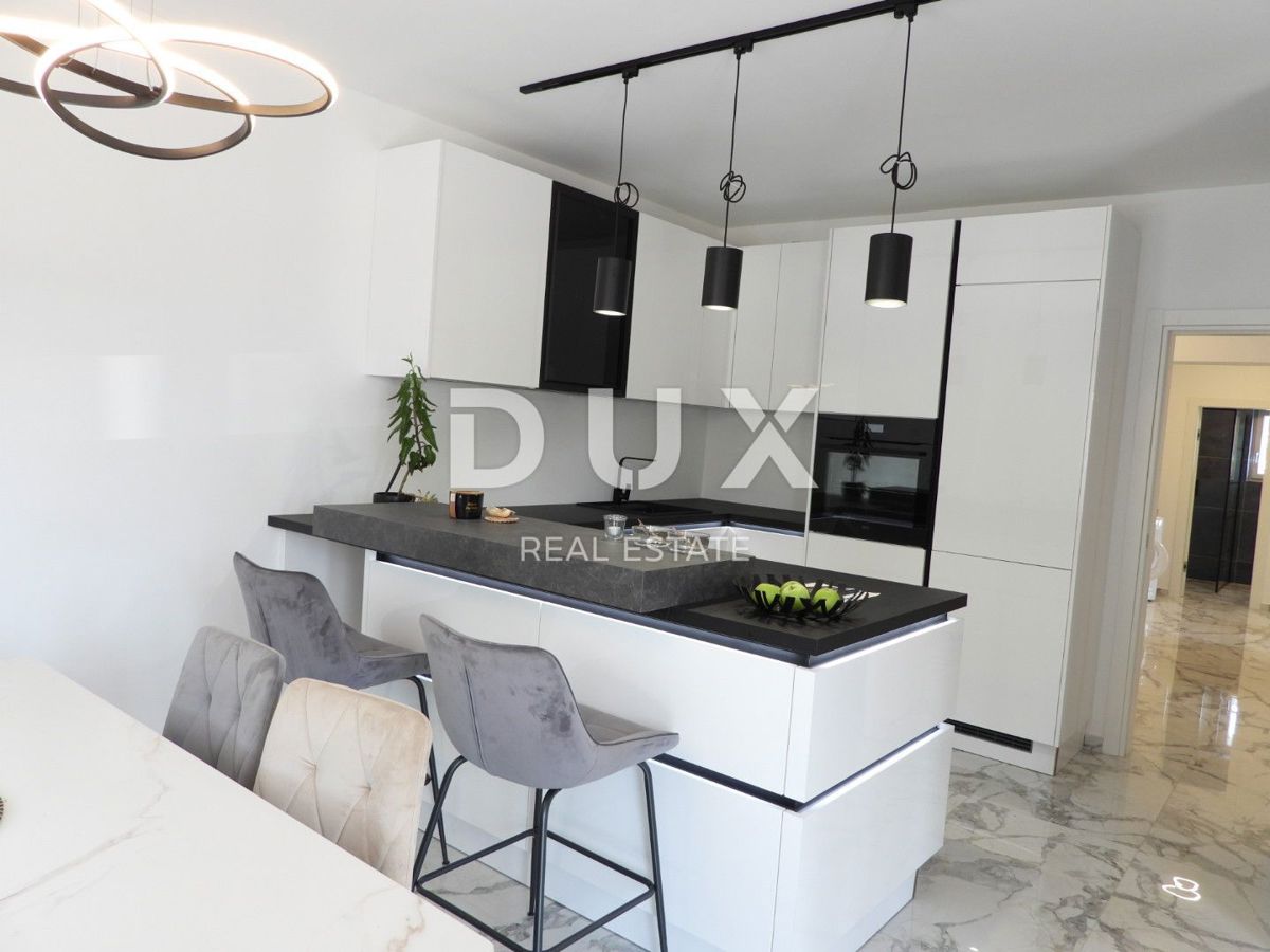 Costabella, Rijeka, 300m2