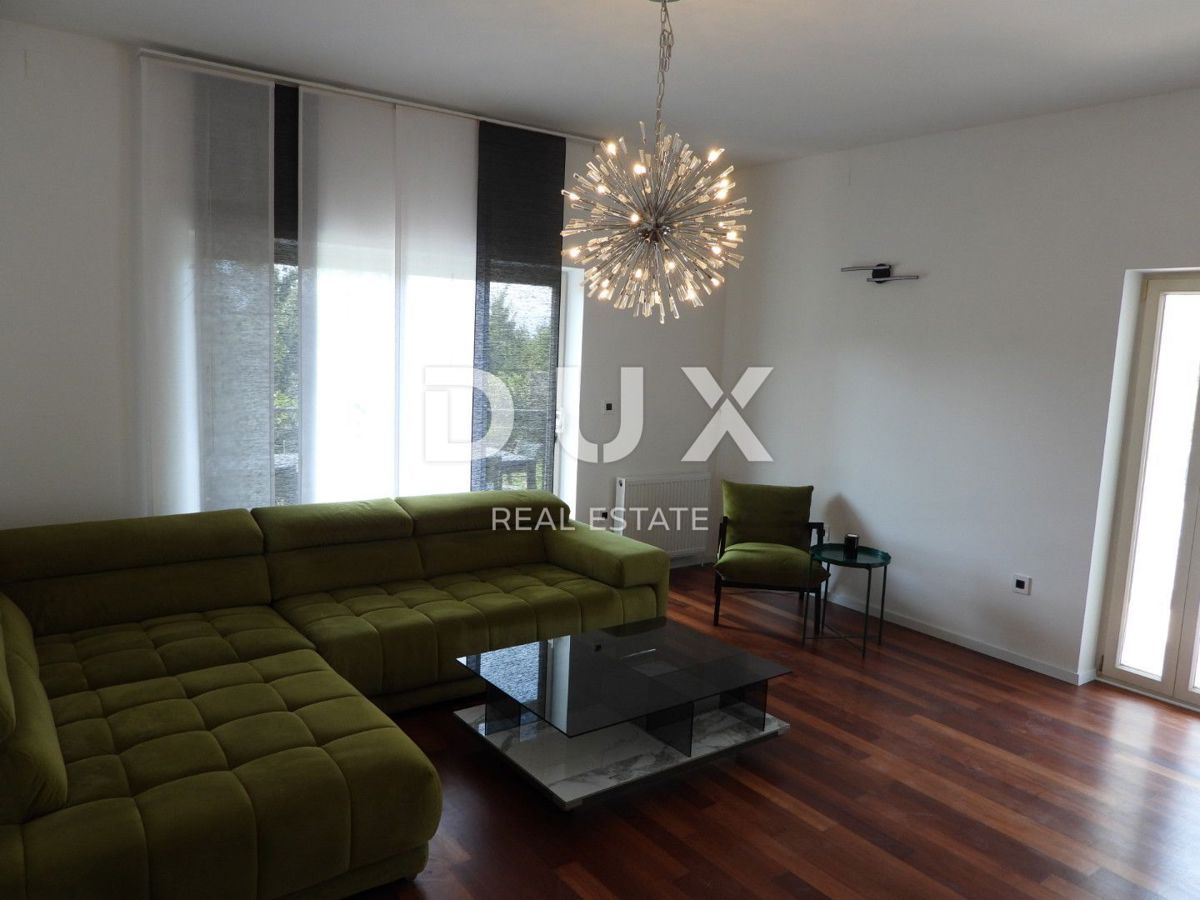 Costabella, Rijeka, 300m2