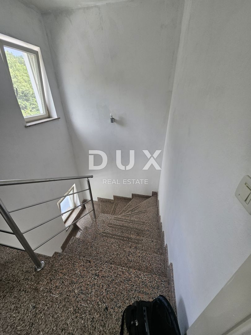 Costabella, Rijeka, 300m2