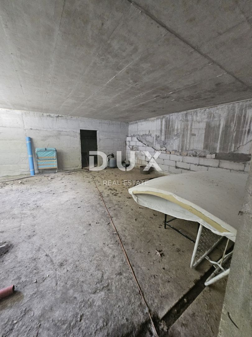 Costabella, Rijeka, 300m2