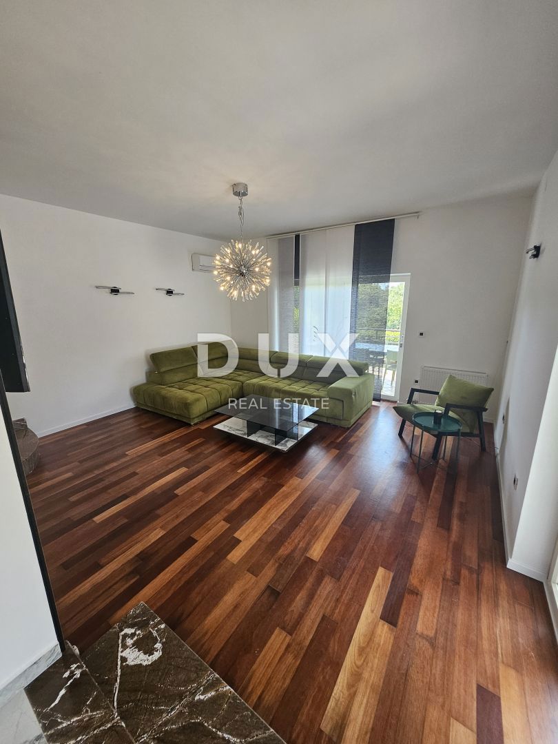 Costabella, Rijeka, 300m2