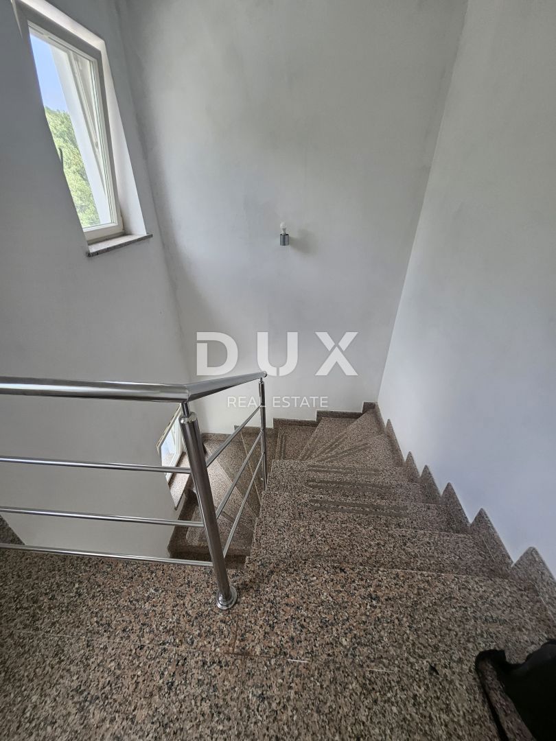 Costabella, Rijeka, 300m2