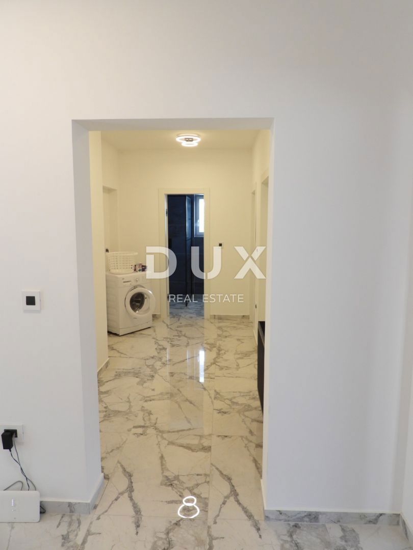 Costabella, Rijeka, 300m2