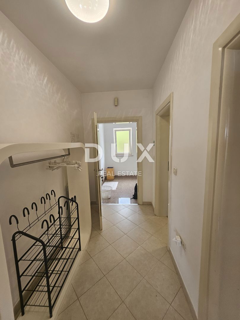 Costabella, Rijeka, 300m2