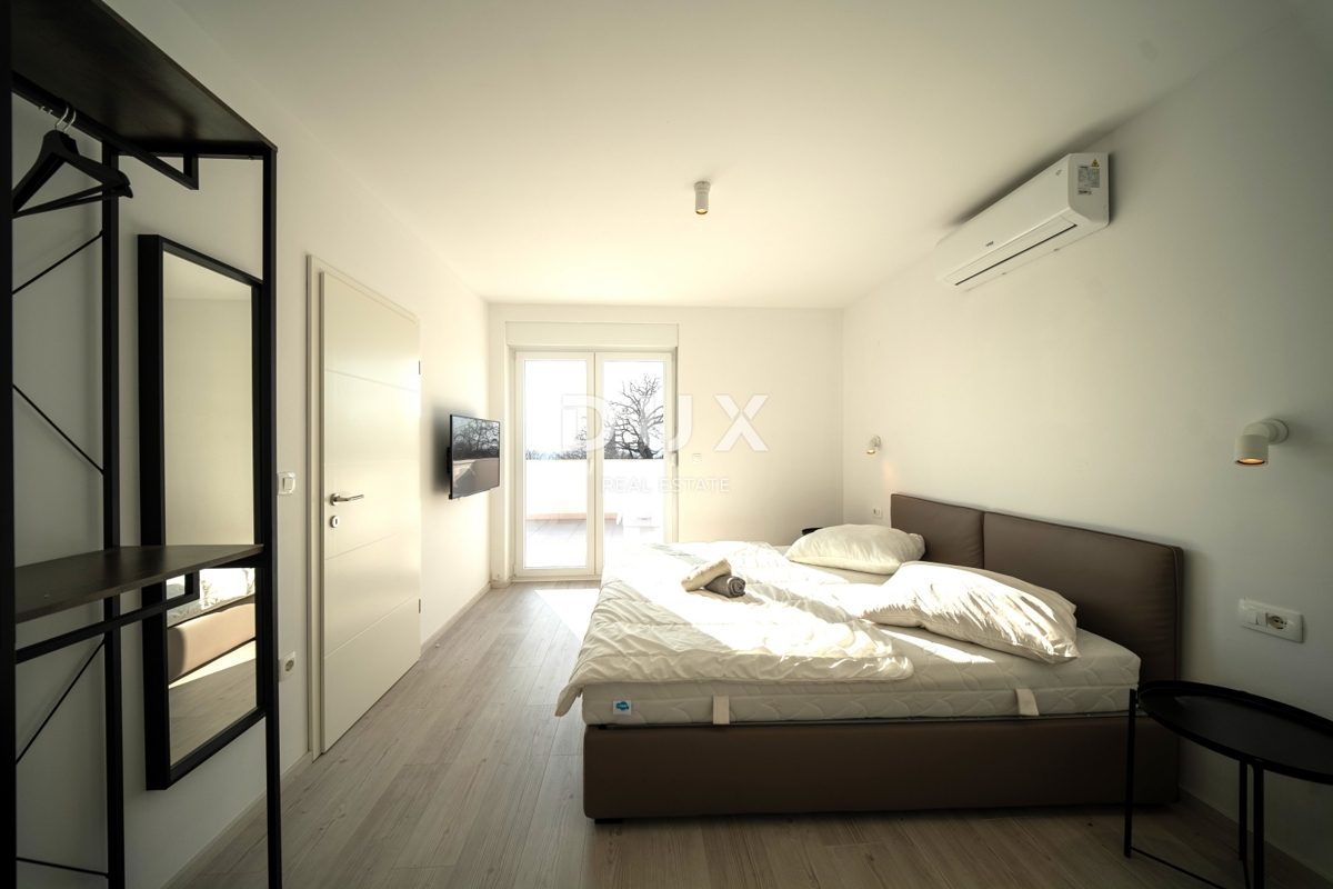 ISTRA, OKOLICA FAŽANA - Diskretna vila z maksimalno zasebnostjo na TOP lokaciji v bližini Fažane in Pulja